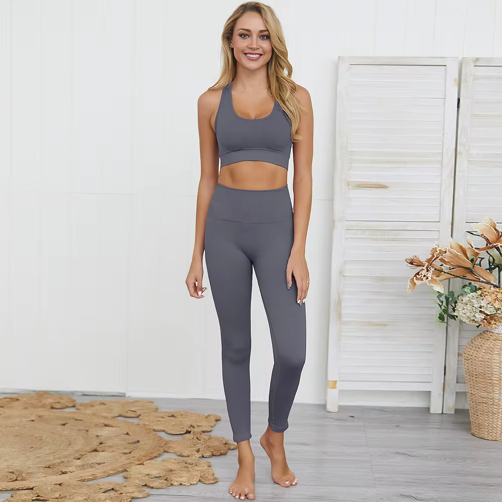 Elevate Your Workout with Our 2-Piece Seamless Hyperflex Sports Set for Women - Stylish Crop Top & High Waist Leggings!